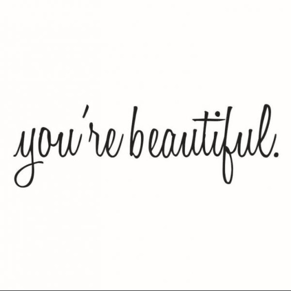 Meet your Posher, Tina - Picture 4 of 4